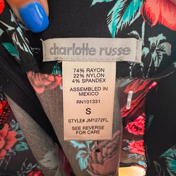 Charlotte Russe High Waist Floral Shorts (S) NWOT - Picture 5 of 5